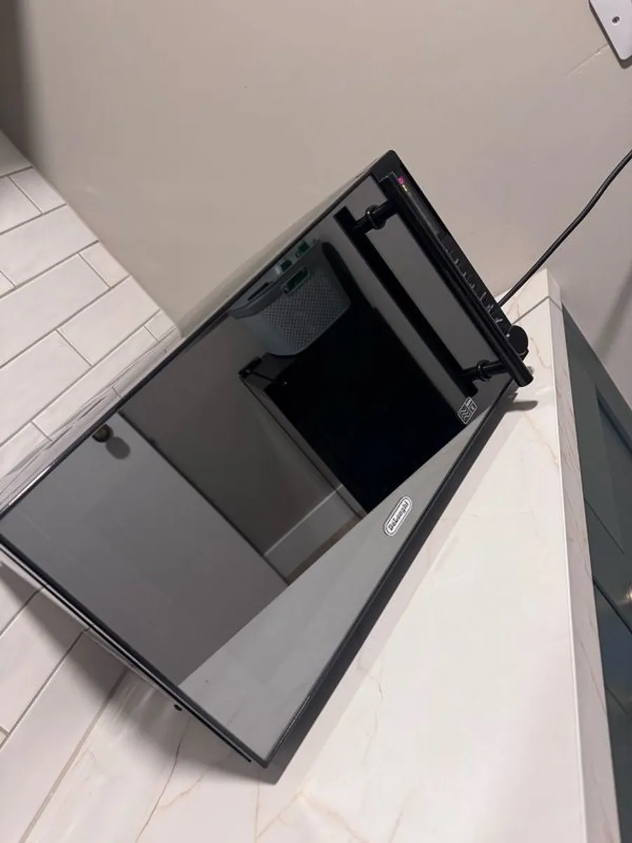 microwave - Image 3