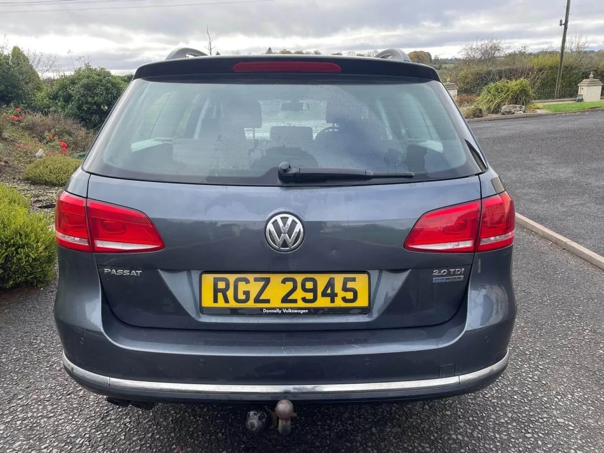 Volkswagen Passat Diesel Estate - Image 4