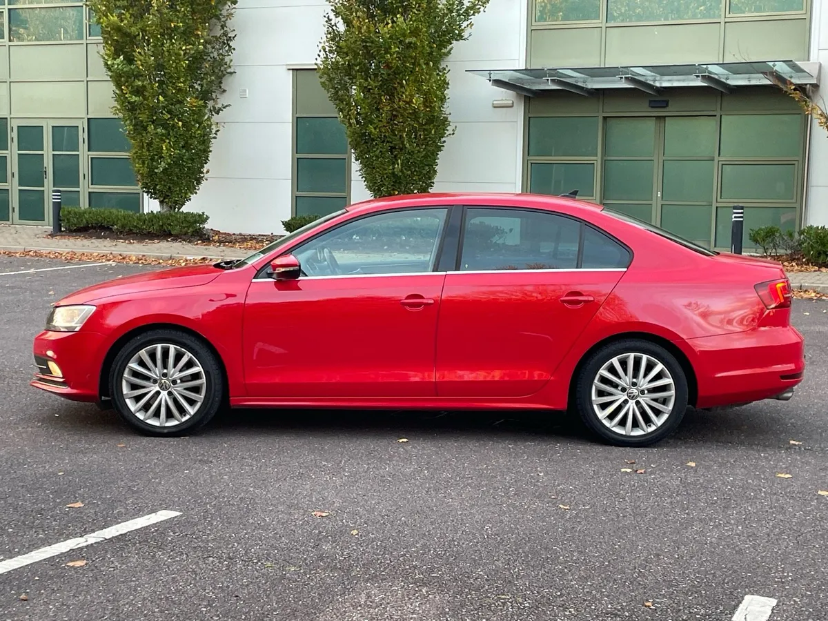 VW Jetta Highline Low mileage, Tax & NCT - Image 2