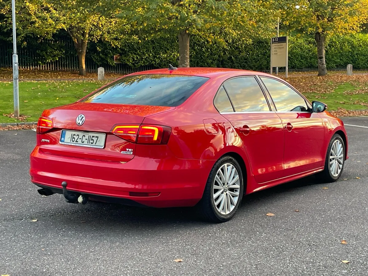 VW Jetta Highline Low mileage, Tax & NCT - Image 4