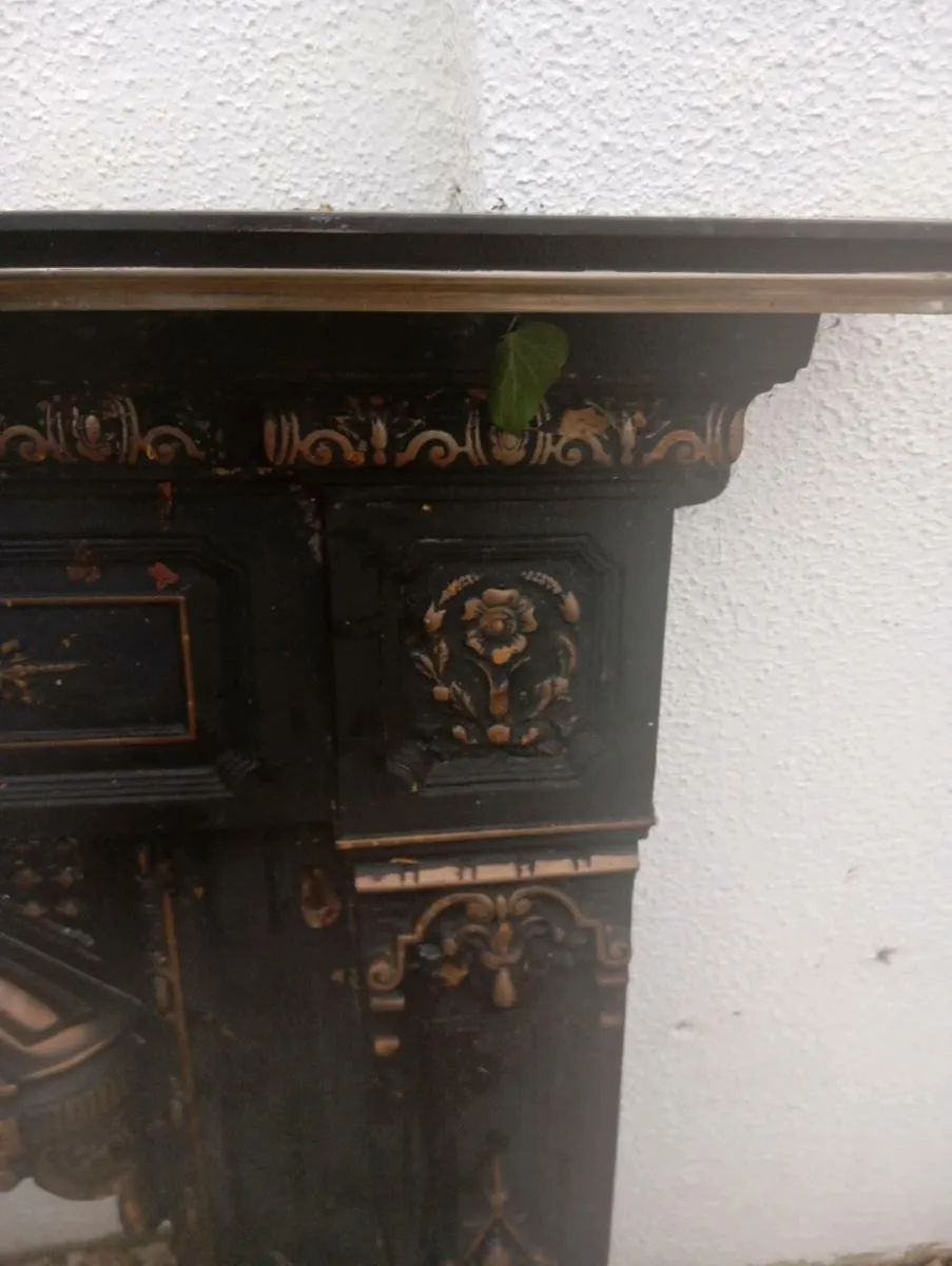 Cast iron fireplace - Image 1