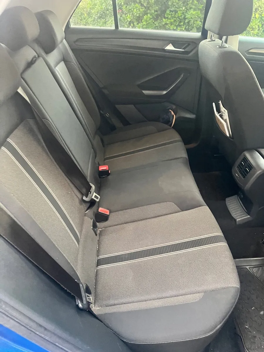 Volkswagen T-Roc 2019 - Image 4