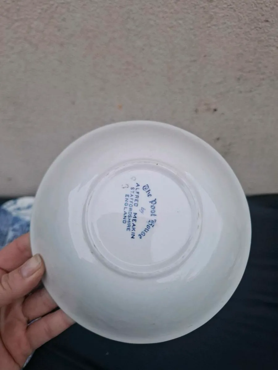 4 staffoshire blue bowls - Image 2