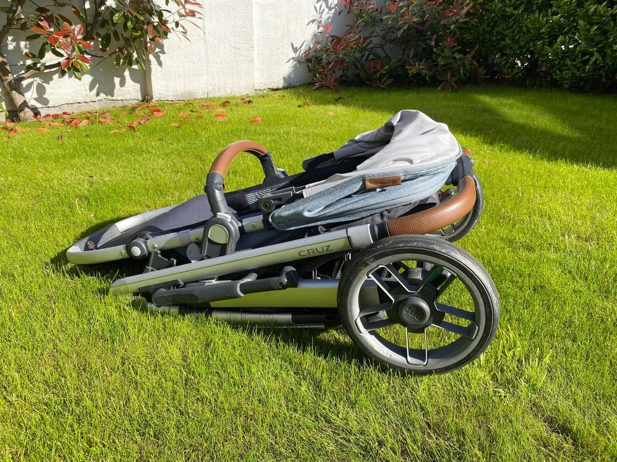 Uppababy Cruz - Image 4