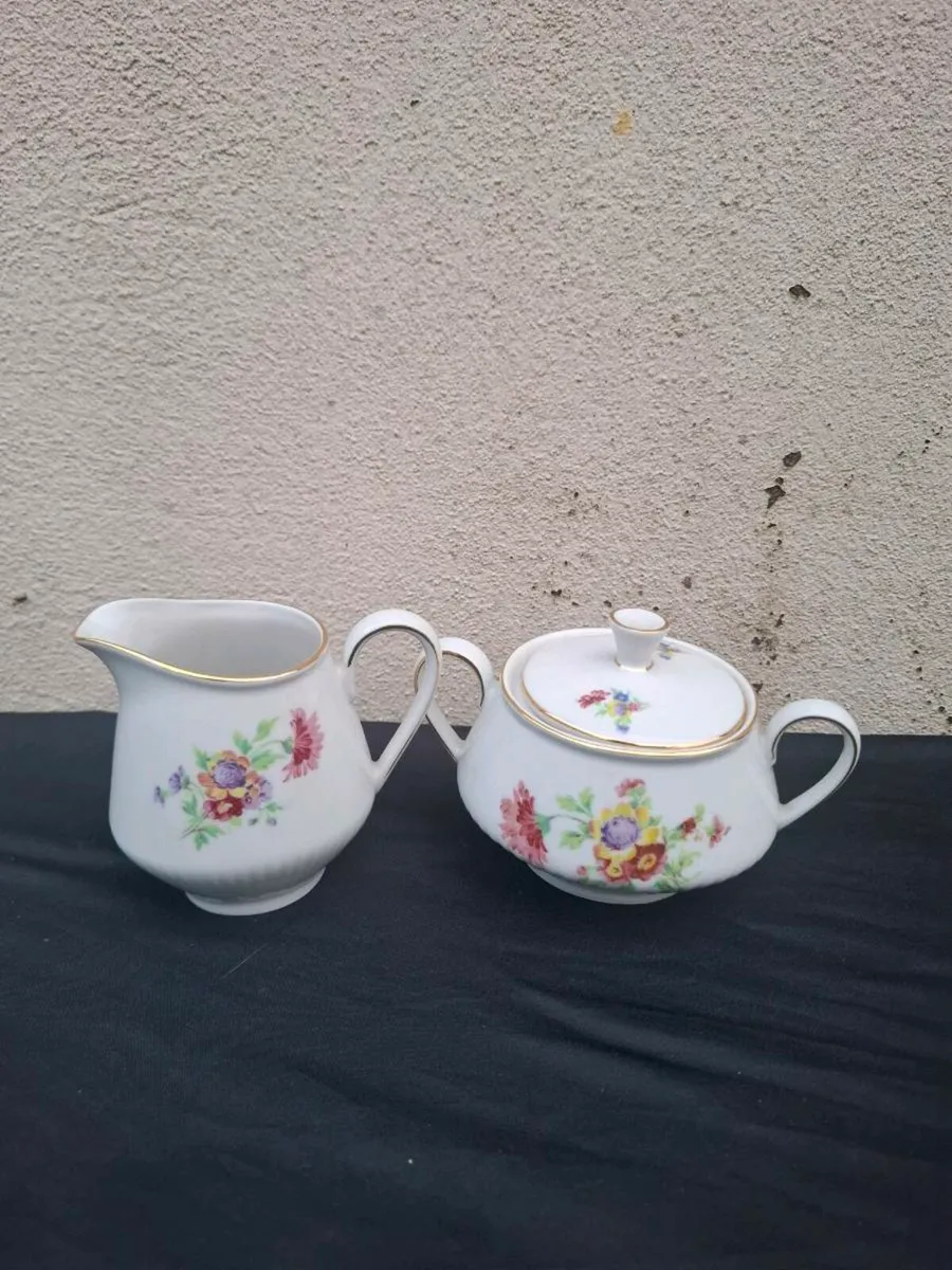 China sugar milk jug postage possible