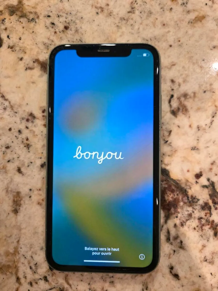 iphone 11 128GB - Image 1