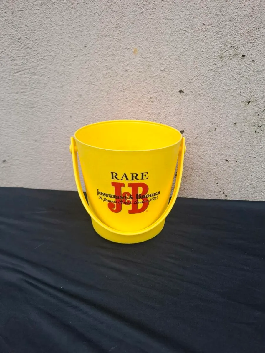 JB plastic ice bucket