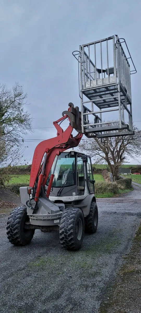 ATLAS AR75S WHEEL LOADER - Image 1