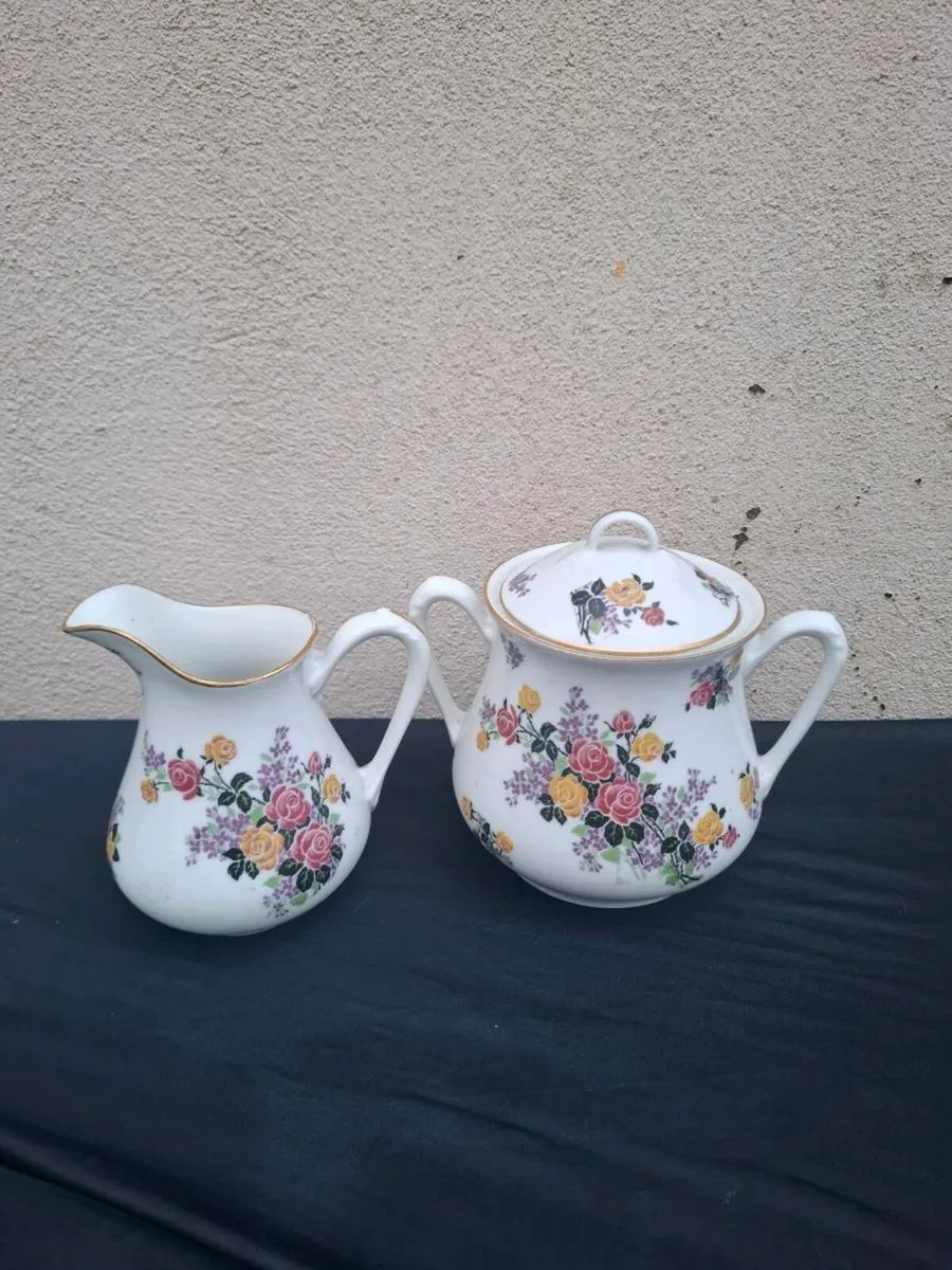 Large china limoges sugar milk jug postage possibl - Image 1