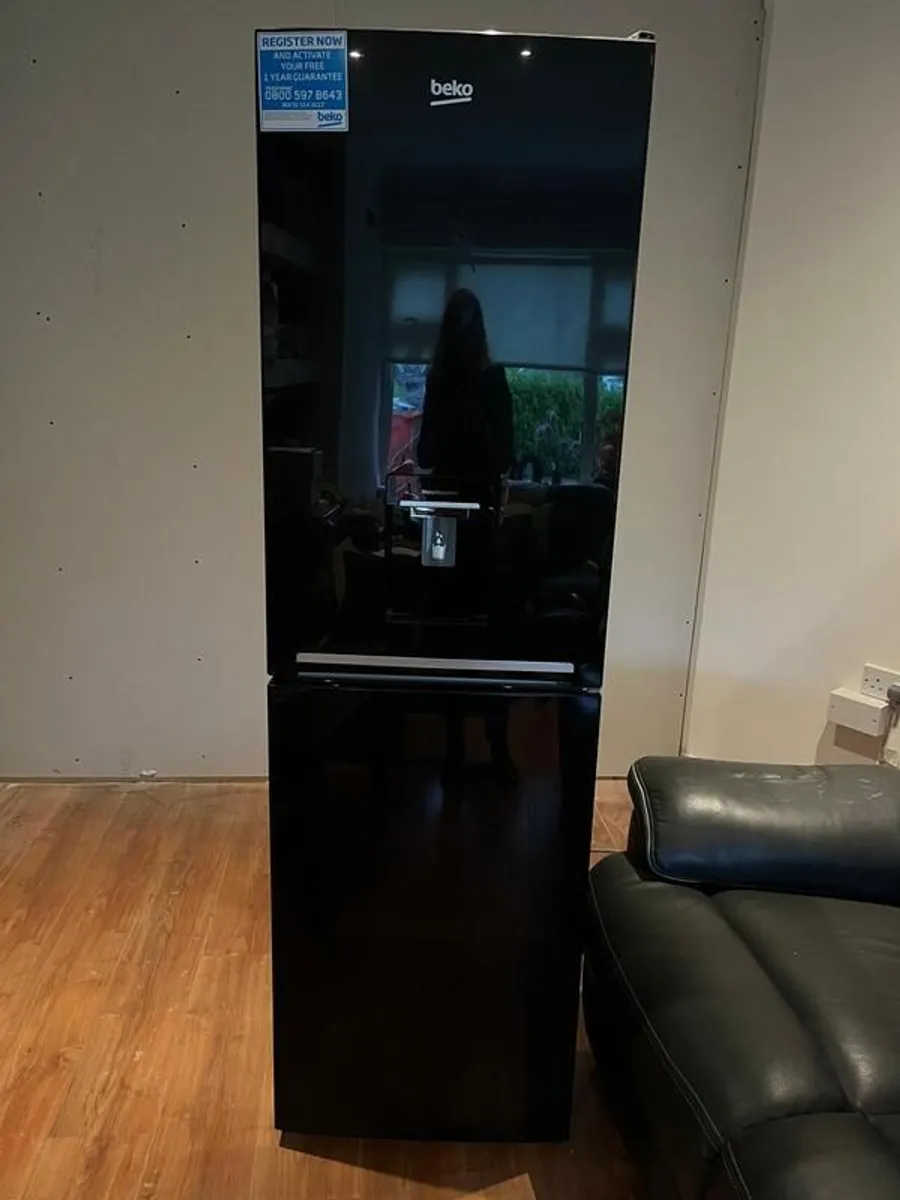 Fridge freezer
