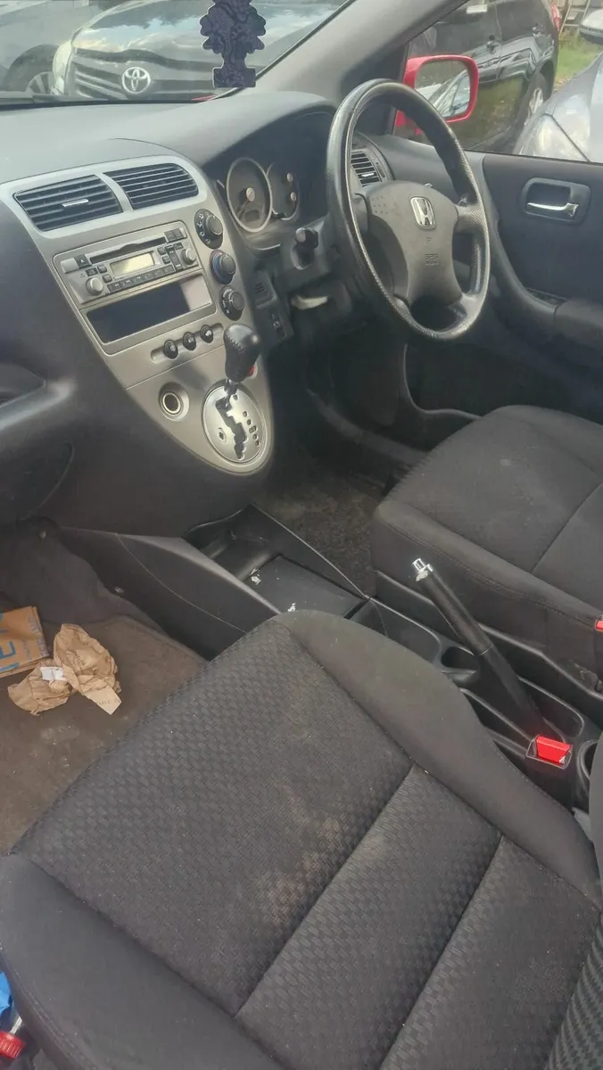 Honda Civic 2005 - Image 4