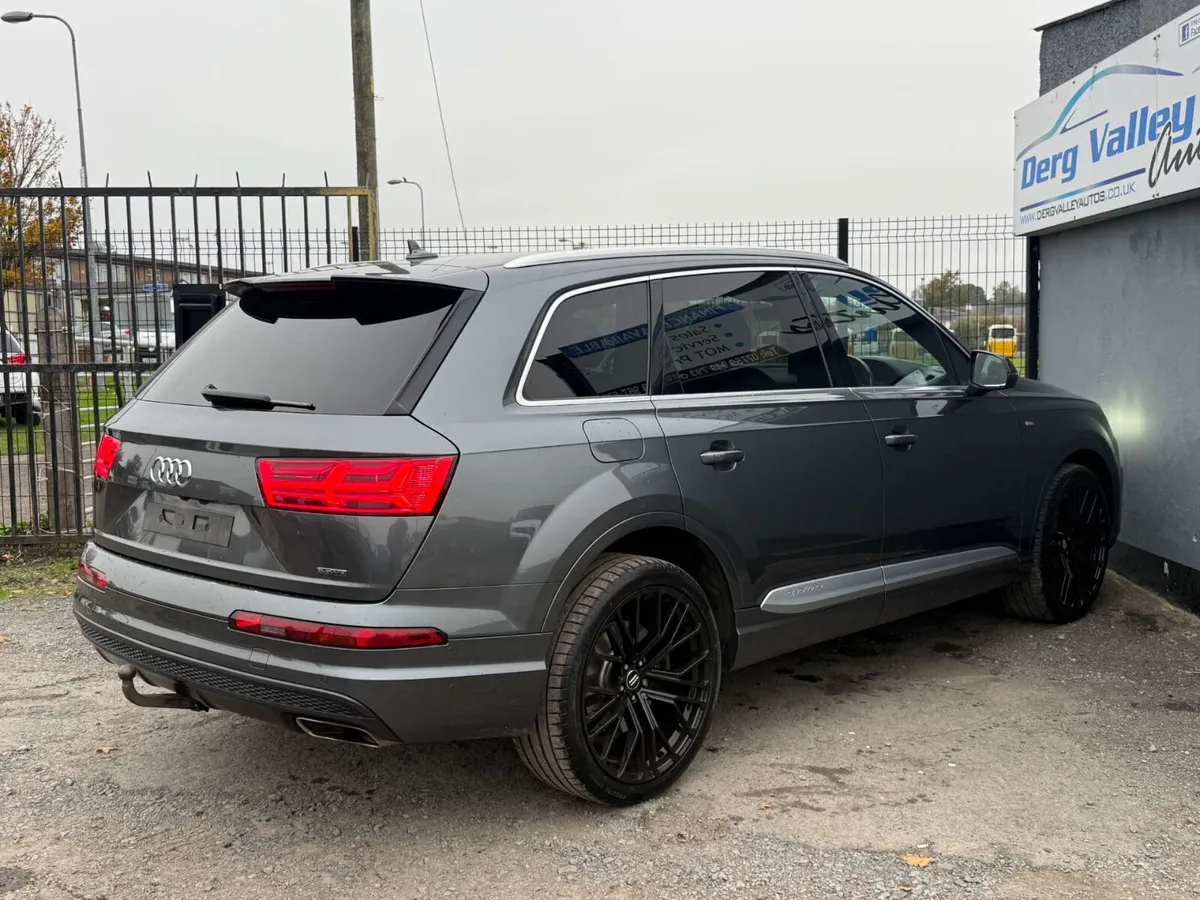 Audi Q7 2018 - Image 2