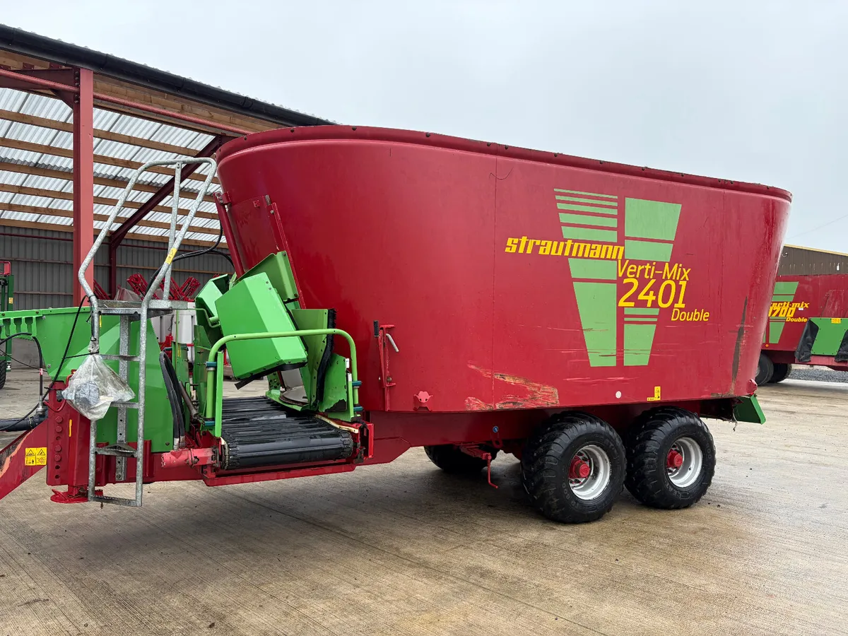 Strautmann 2401 diet feeder - Image 1