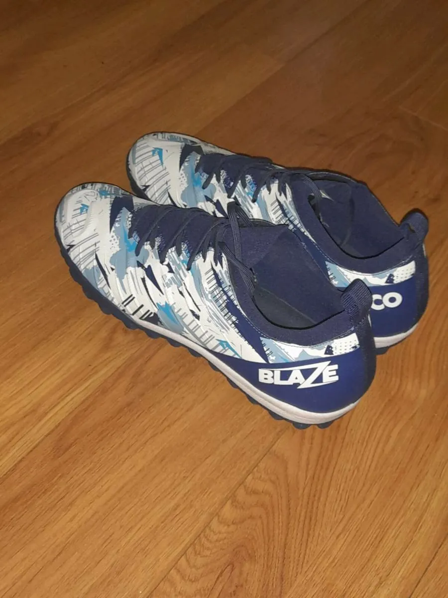 Astro turf runners (new) - Image 3