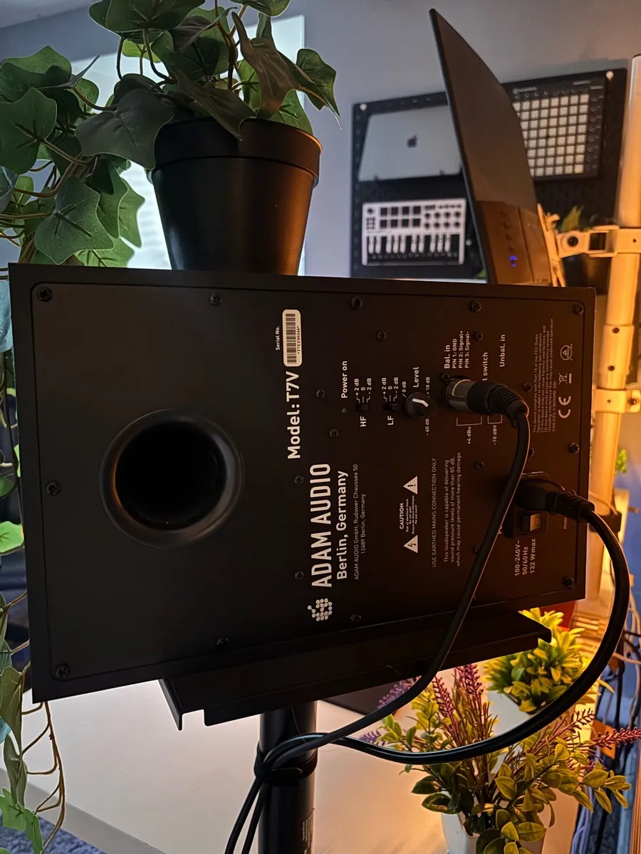Adam Audio T7V with Desk Stands - Image 3