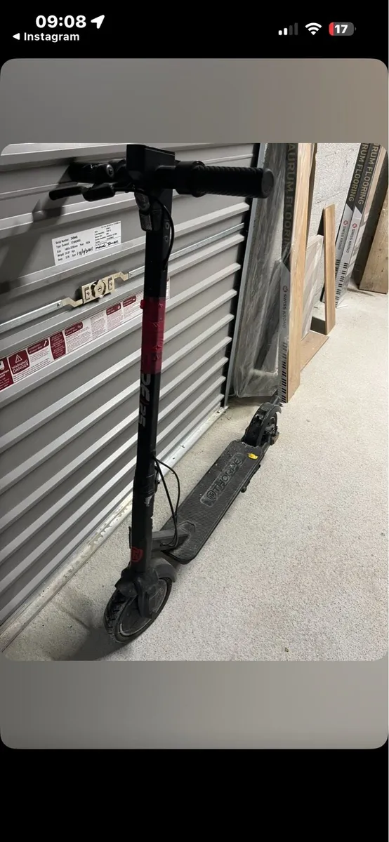 Thorpe Electric Scooter - Image 2
