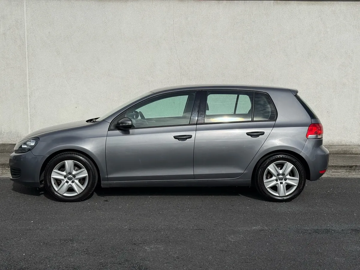 2009 VW GOLF ✅ VERY LOW KM - Image 2