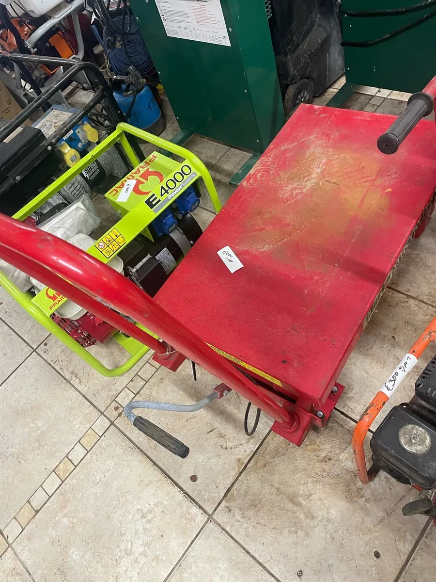 Lift Table - Image 1