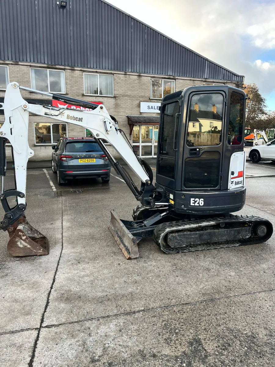 Bobcat E26 - Image 1