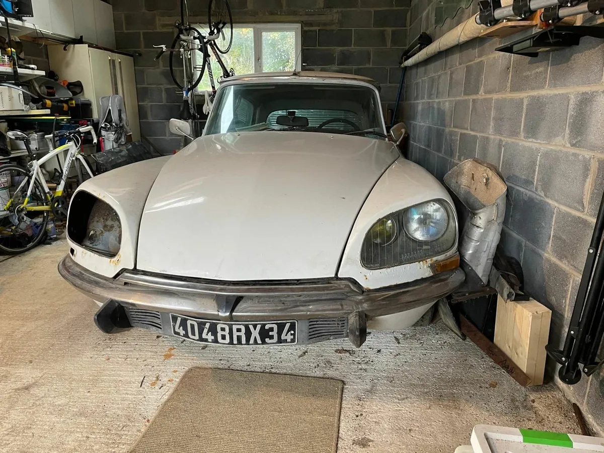 Citroen DS - Image 3