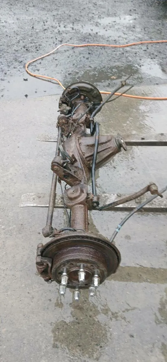 Toyota landcruiser - Image 1