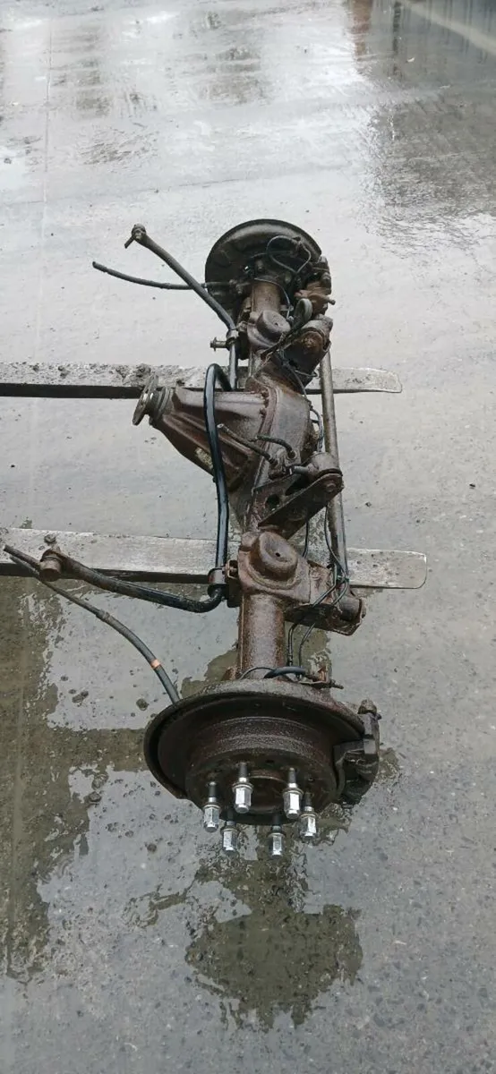 Toyota landcruiser - Image 2