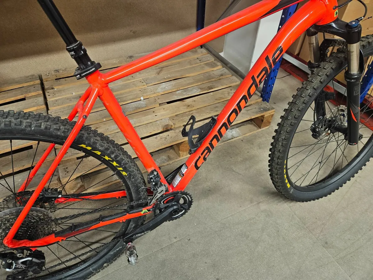 Mountain bike - Image 3