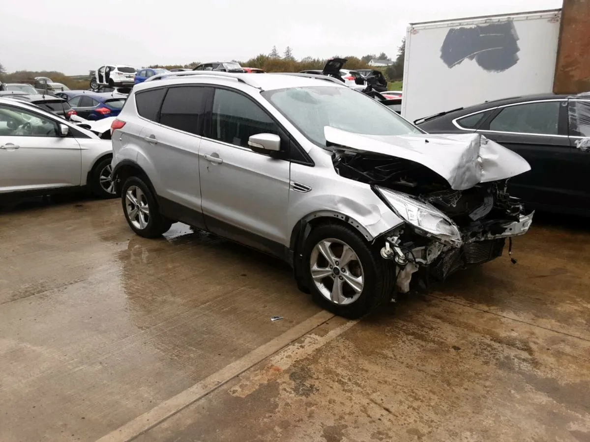 2015 ford kuga for breaking - Image 1