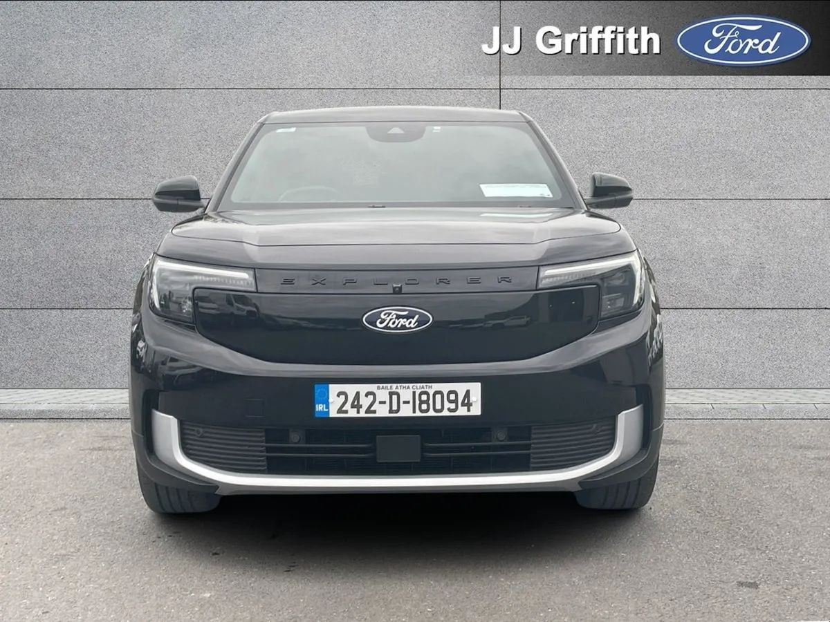 Ford Explorer Premium 77kwh Extended Range RWD - Image 4