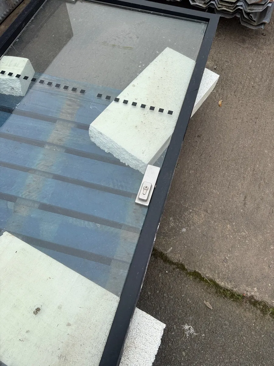 Glass Shop Entrance Door and Frame aluminium - Image 2