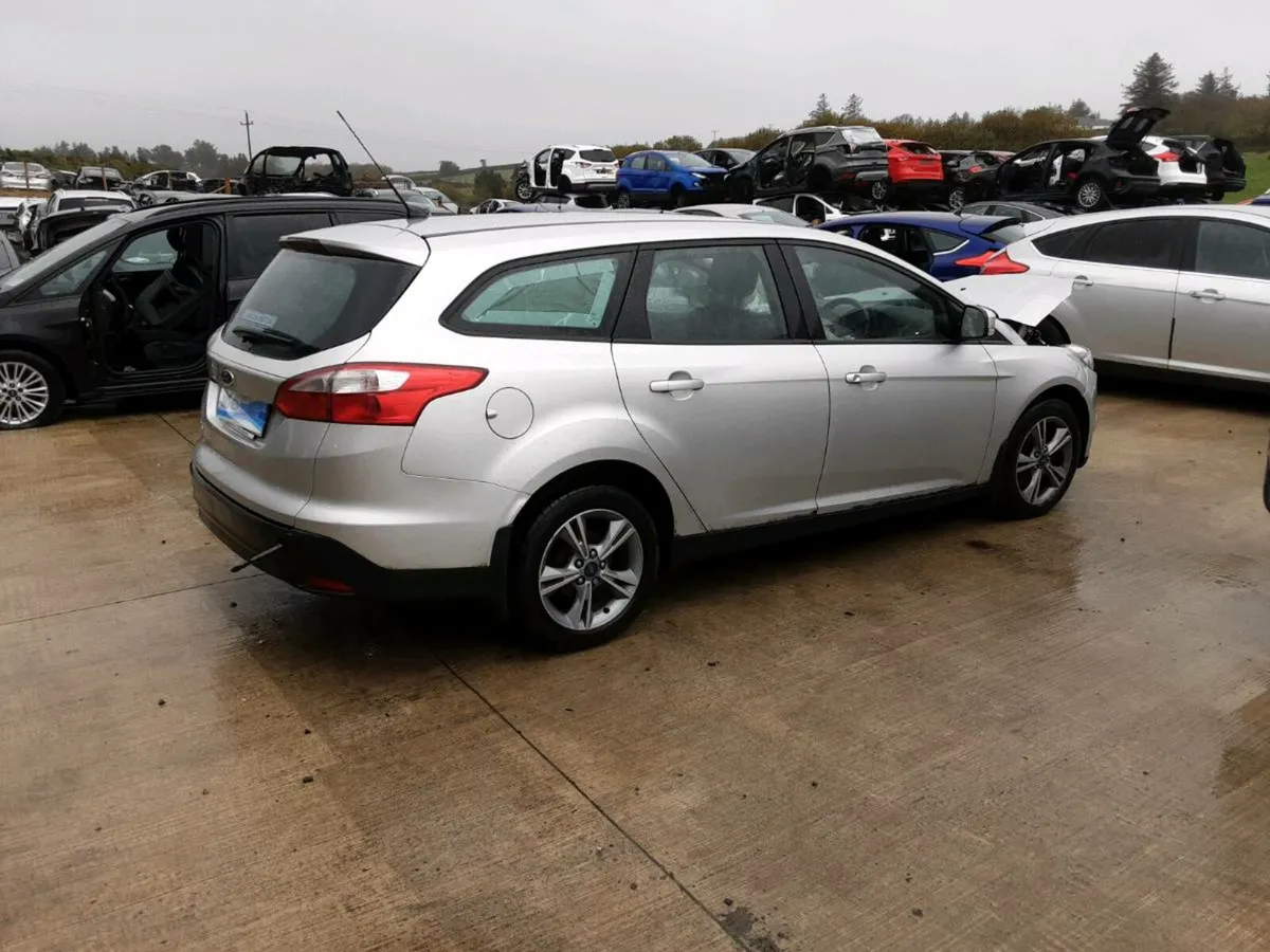 2014 ford focus for breaking - Image 2