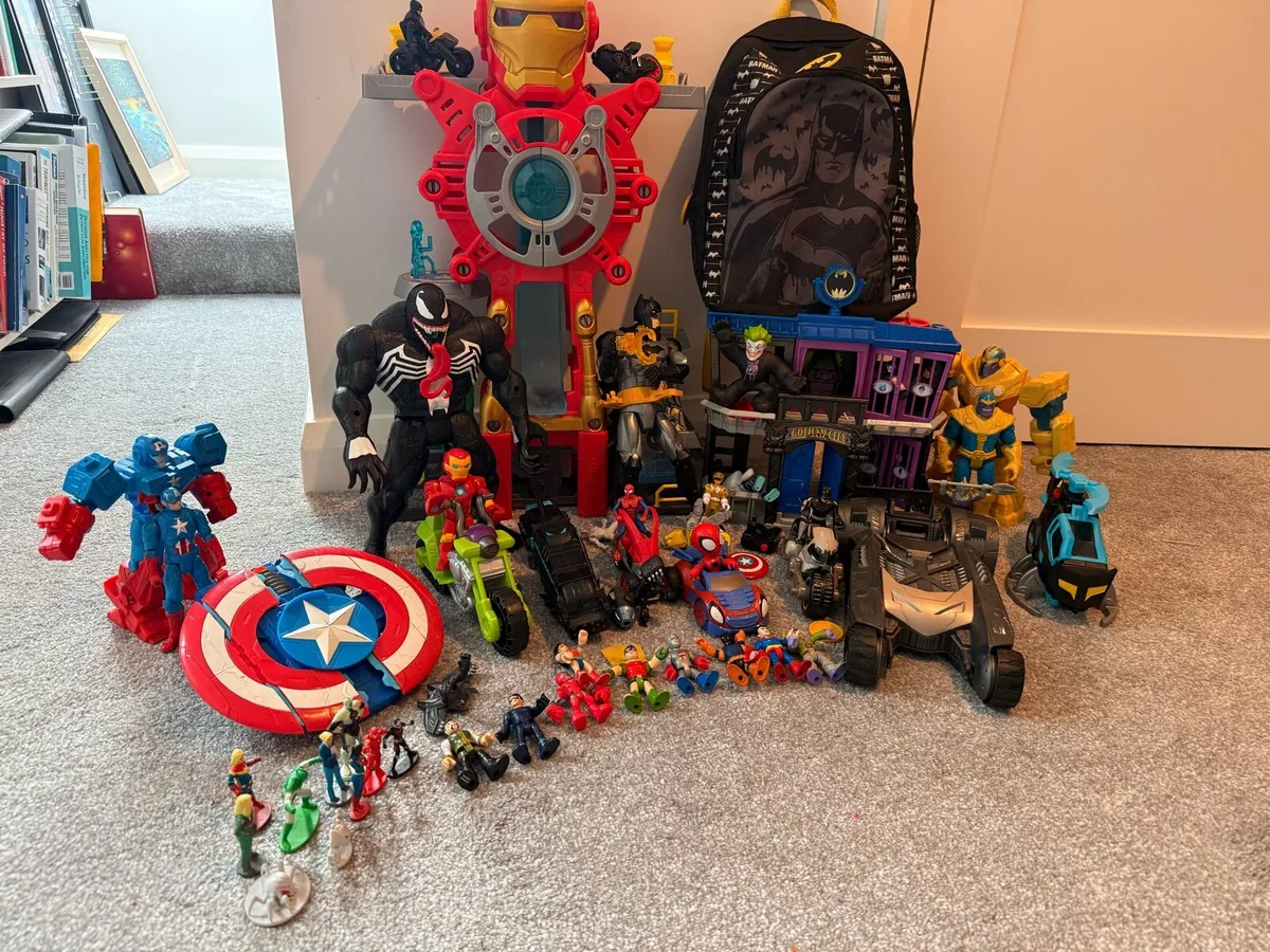 Superhero toy bundle (Batman, spider man etc) - Image 1