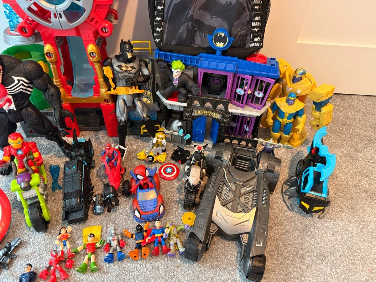 Superhero toy bundle (Batman, spider man etc) - Image 3