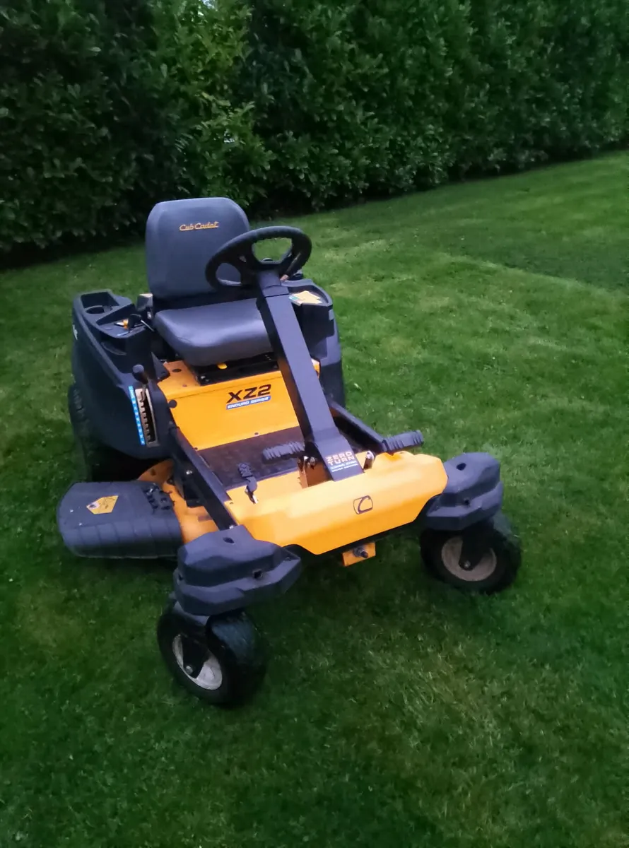 0 Turn Ride on Mower - Image 1