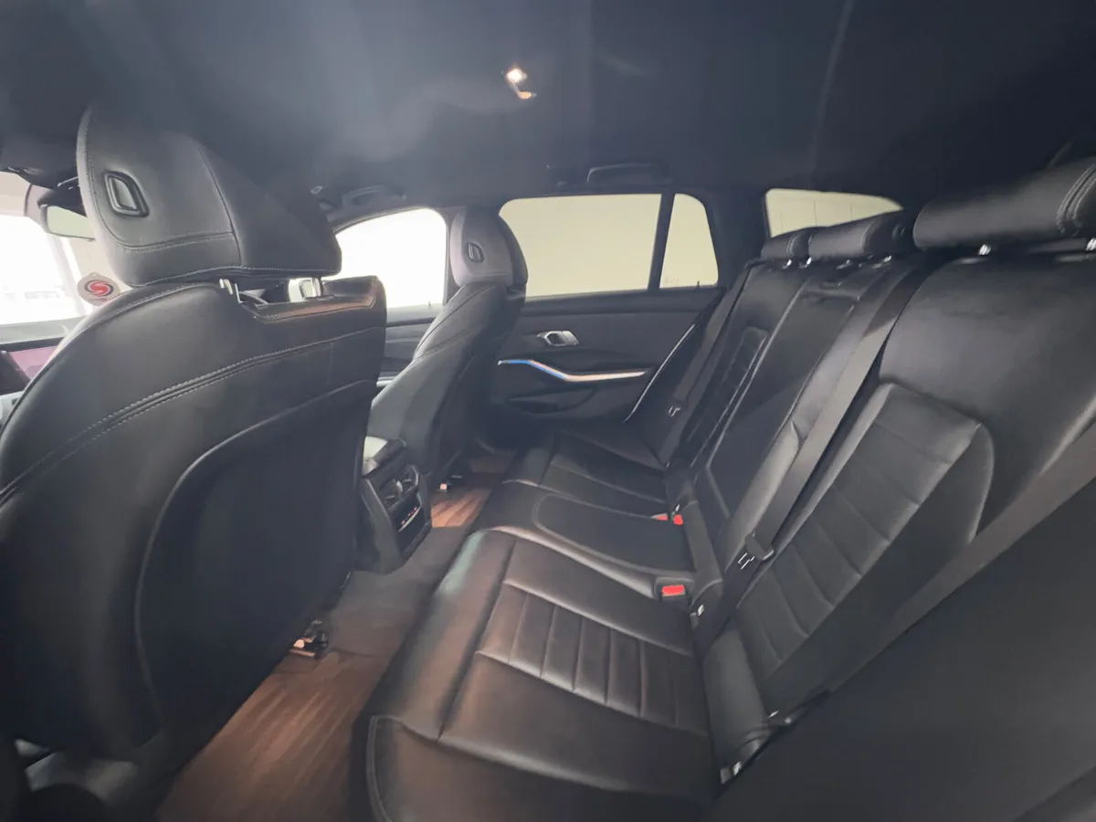 2021 BMW 3-Series M Sport 2.0 Hybrid - Image 4