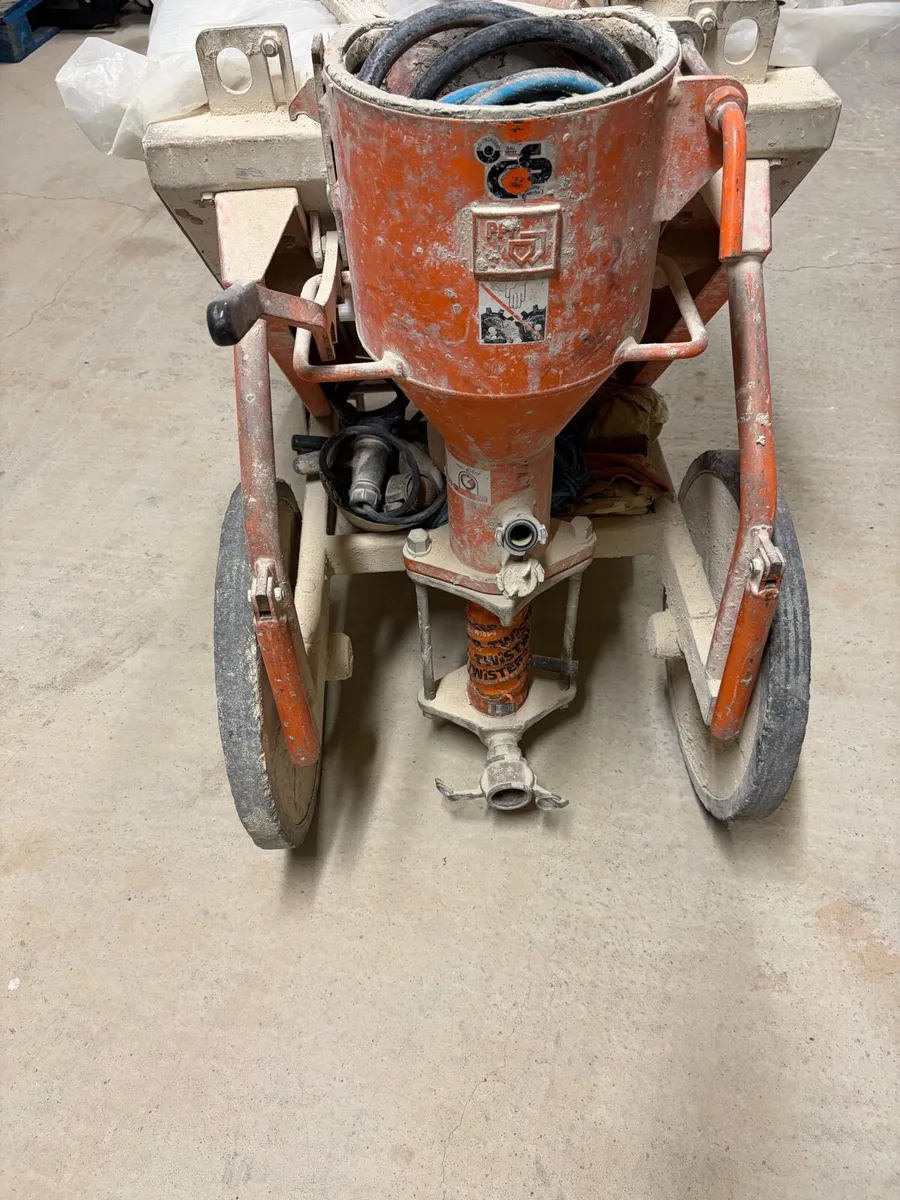 PFT G5 plastering Machine & Generator - Image 2