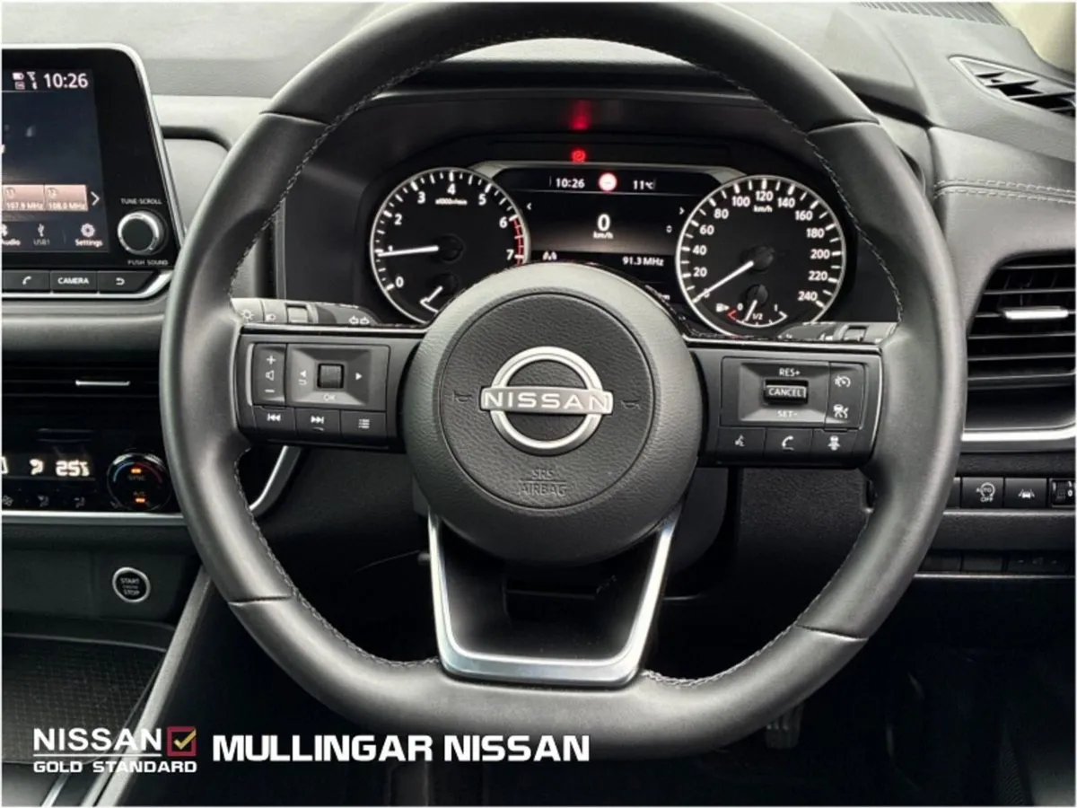 Nissan QASHQAI 1.3sv M/hybrid Petrol - Check out - Image 2