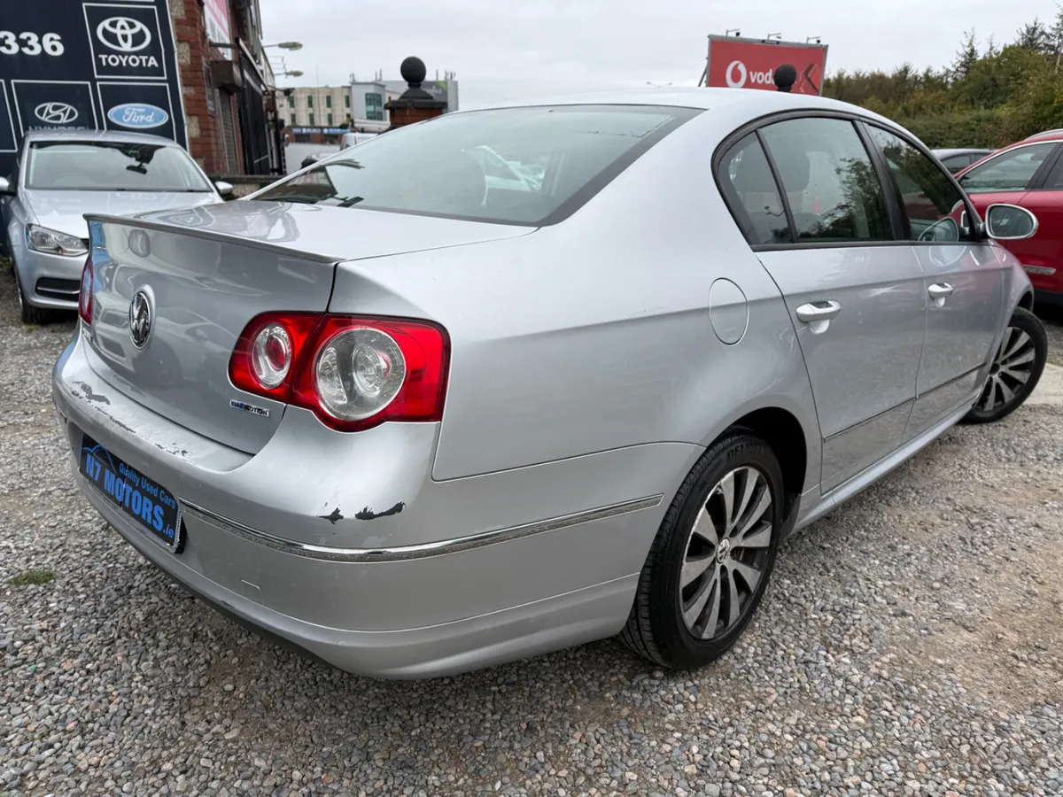 2010 Volkswagen Passat 1.6 TDI BLUEMOTION - Image 4