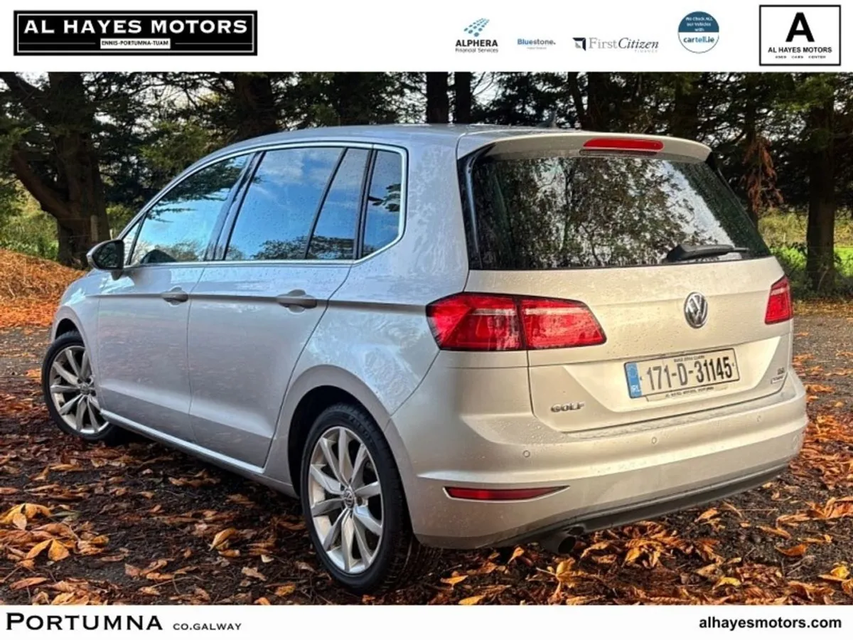 Volkswagen Golf SV Automatic Highline 1.2 TSI 110 - Image 3