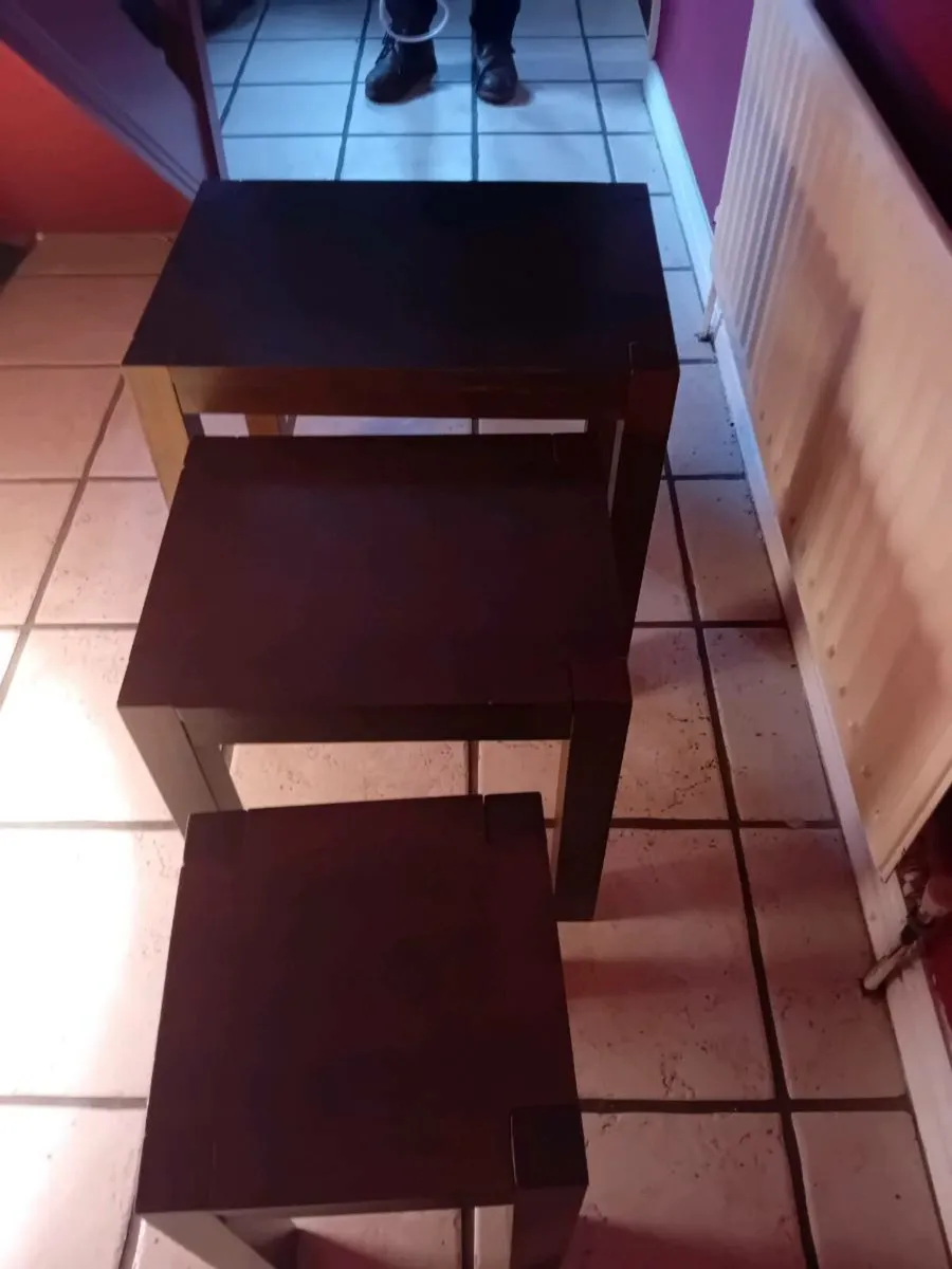 Nest of tables - Image 2