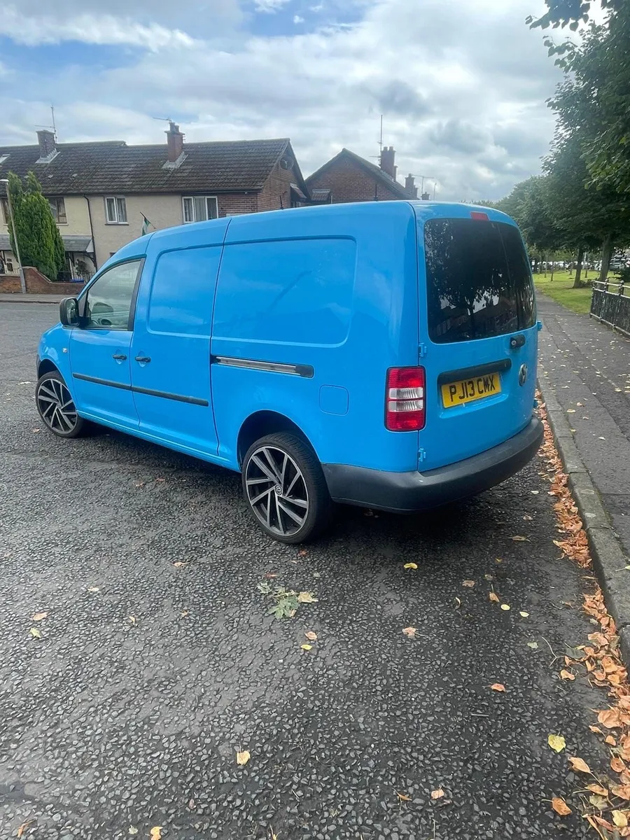 Volkswagen Caddy 2013 - Image 4