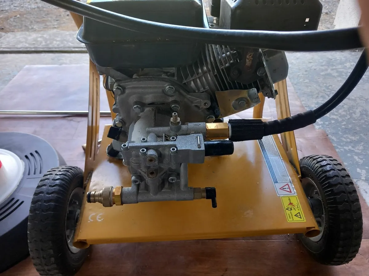 Wilks Pressure Washer - TX625i - Image 2