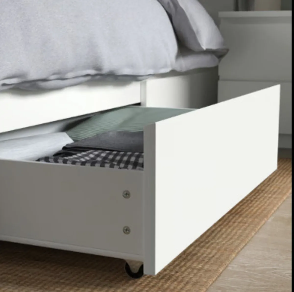 Single bed with drawers - Image 2