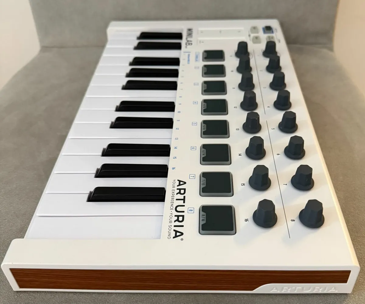 Arturia MiniLab MkII - Like New - Image 2