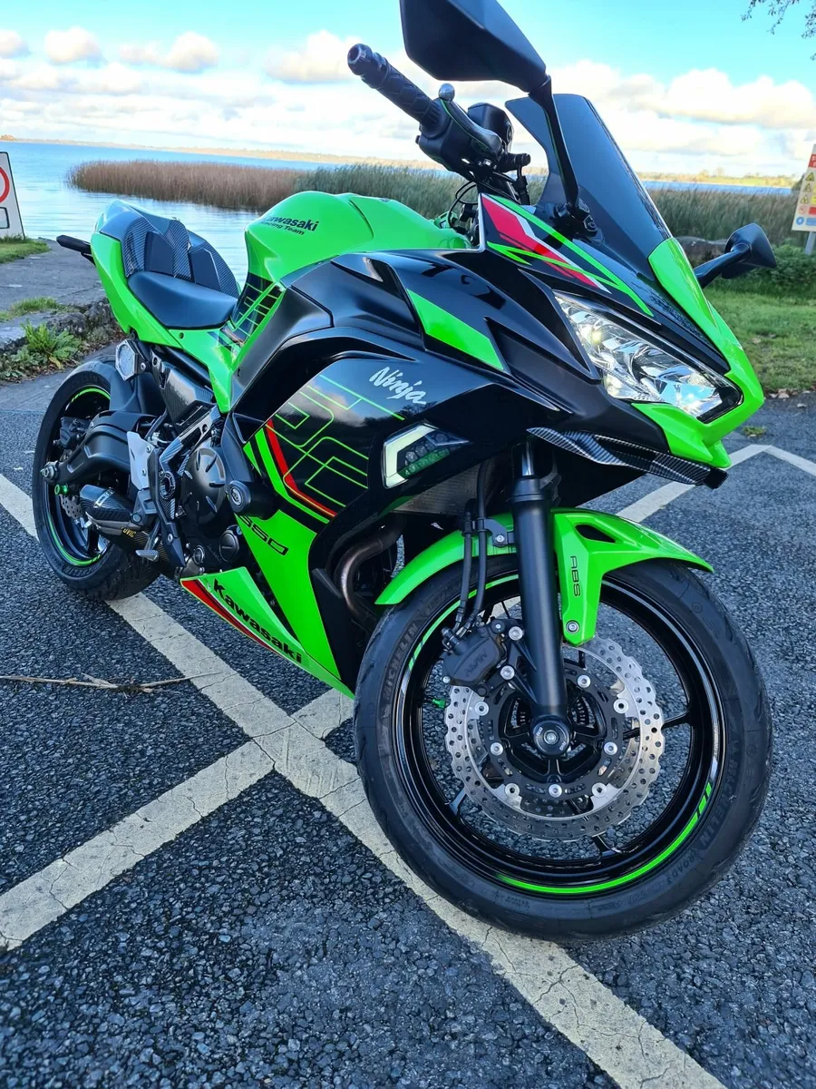 Kawasaki Ninja 2024 - Image 1