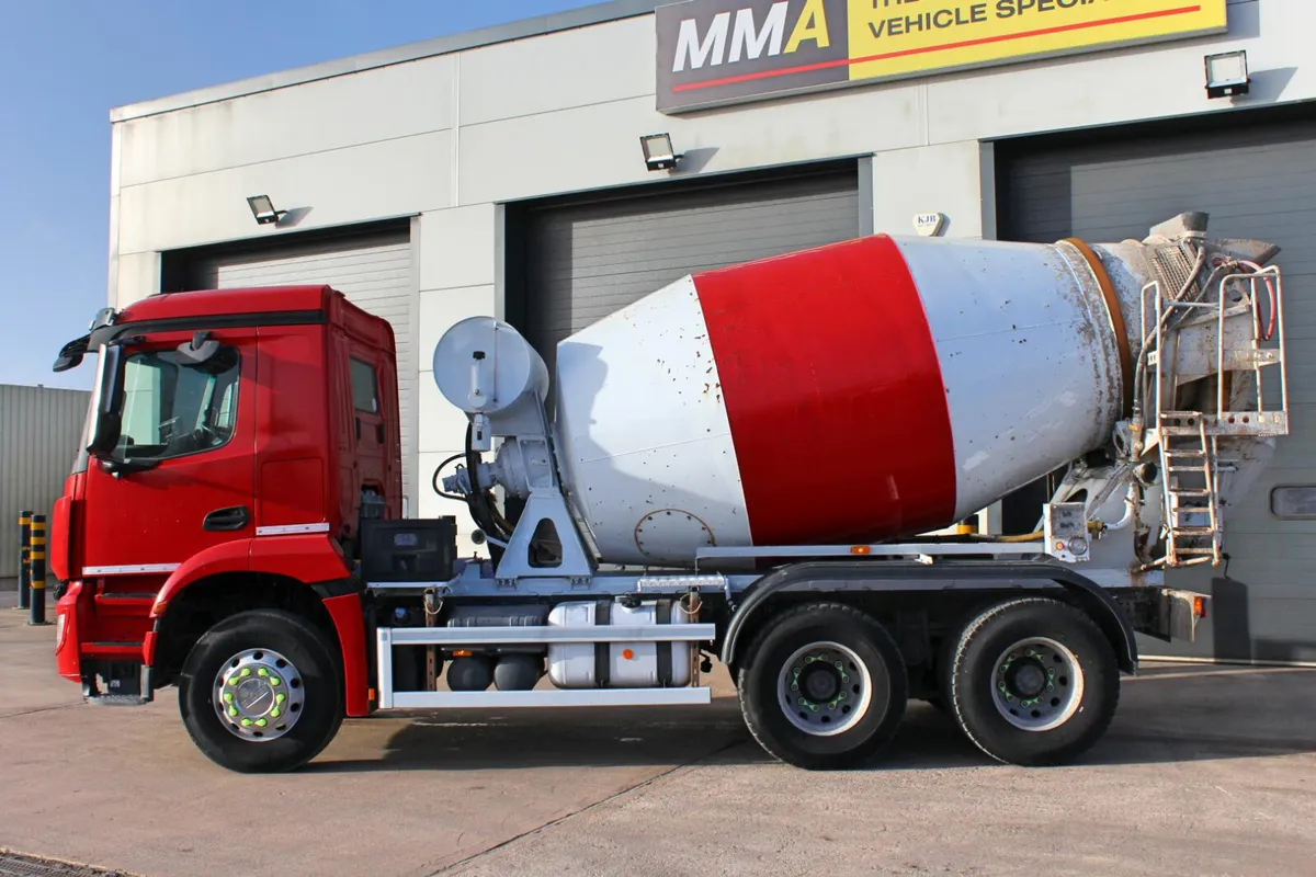 2019 (19) MERCEDES-BENZ 6X4 MIXER (EURO 6) - Image 4