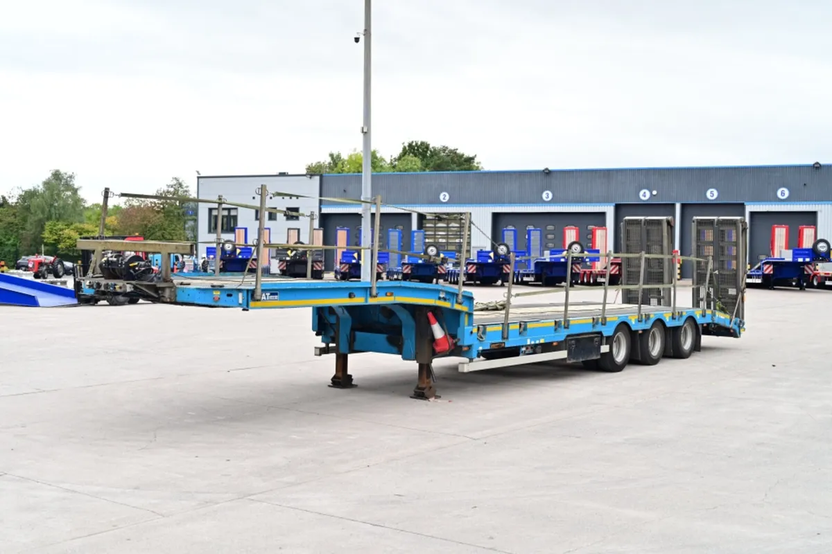 2020 ANDOVER 3 AXLE FIXED BODY LOW LOADER 45,000KG - Image 1