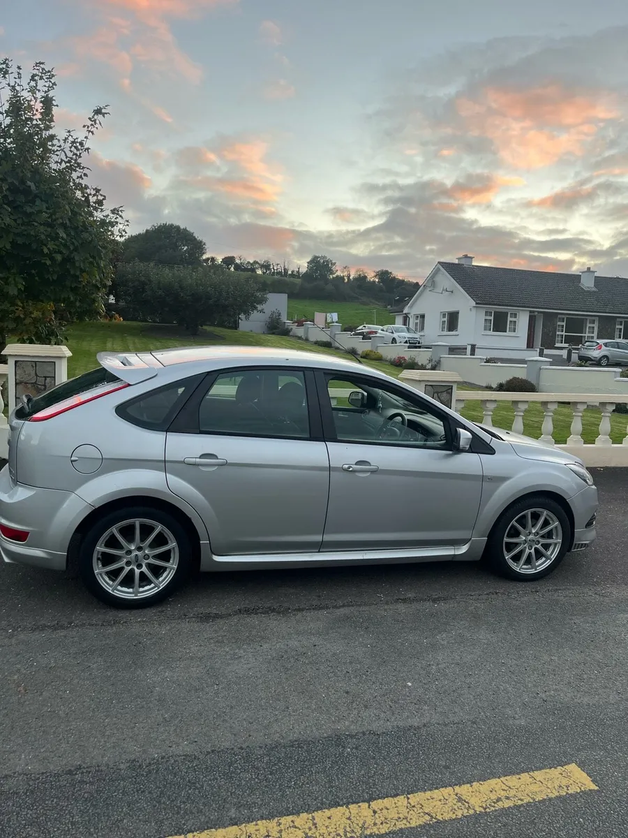 2010 FORD FOCUS ST LINE 1.6 TDCI - Image 4