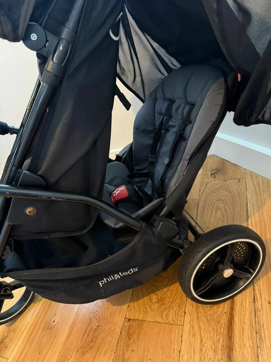 Phil & teds double buggy - Image 3