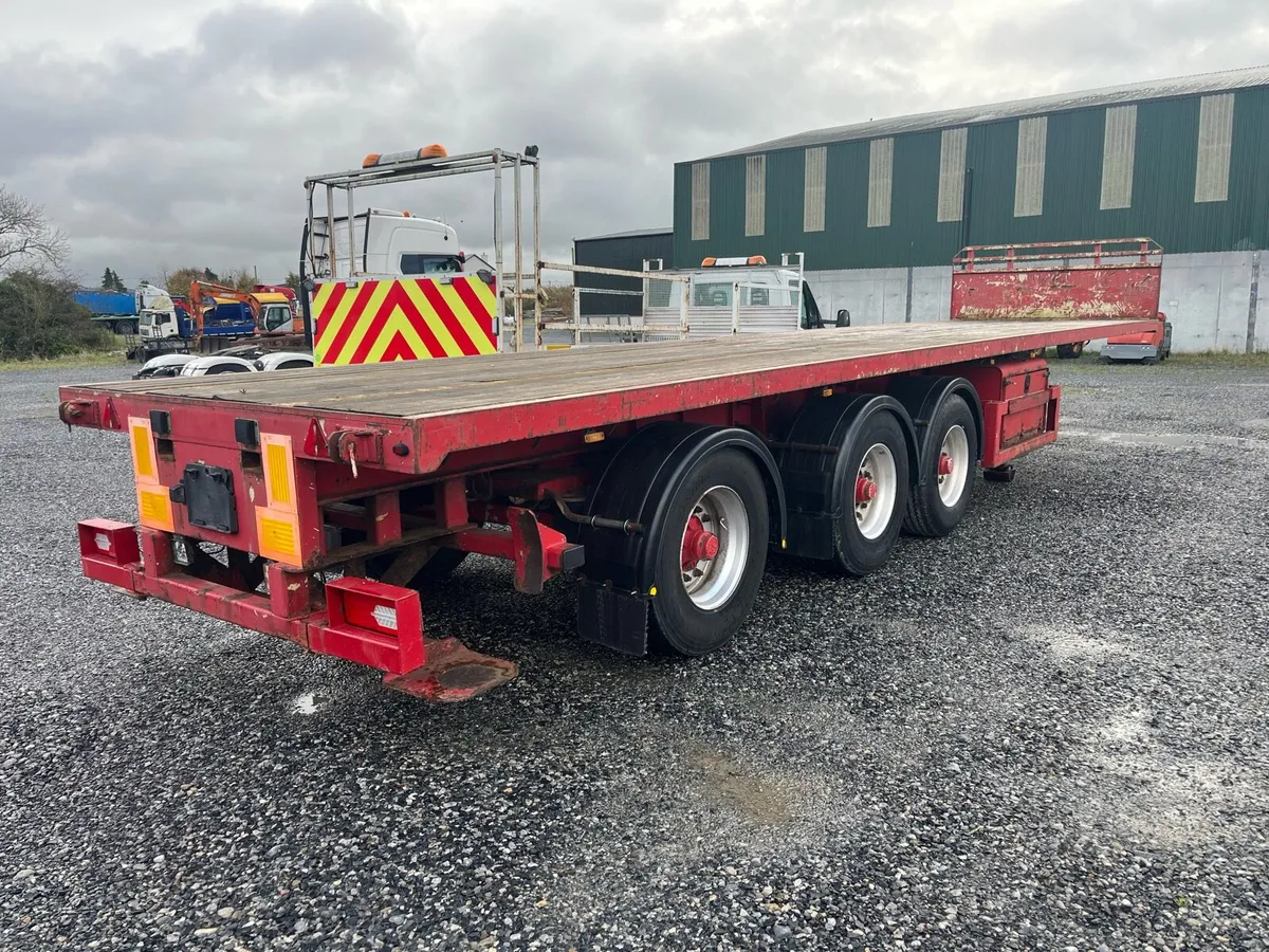 Muldoon 36 ft flat moffet brackets - Image 1